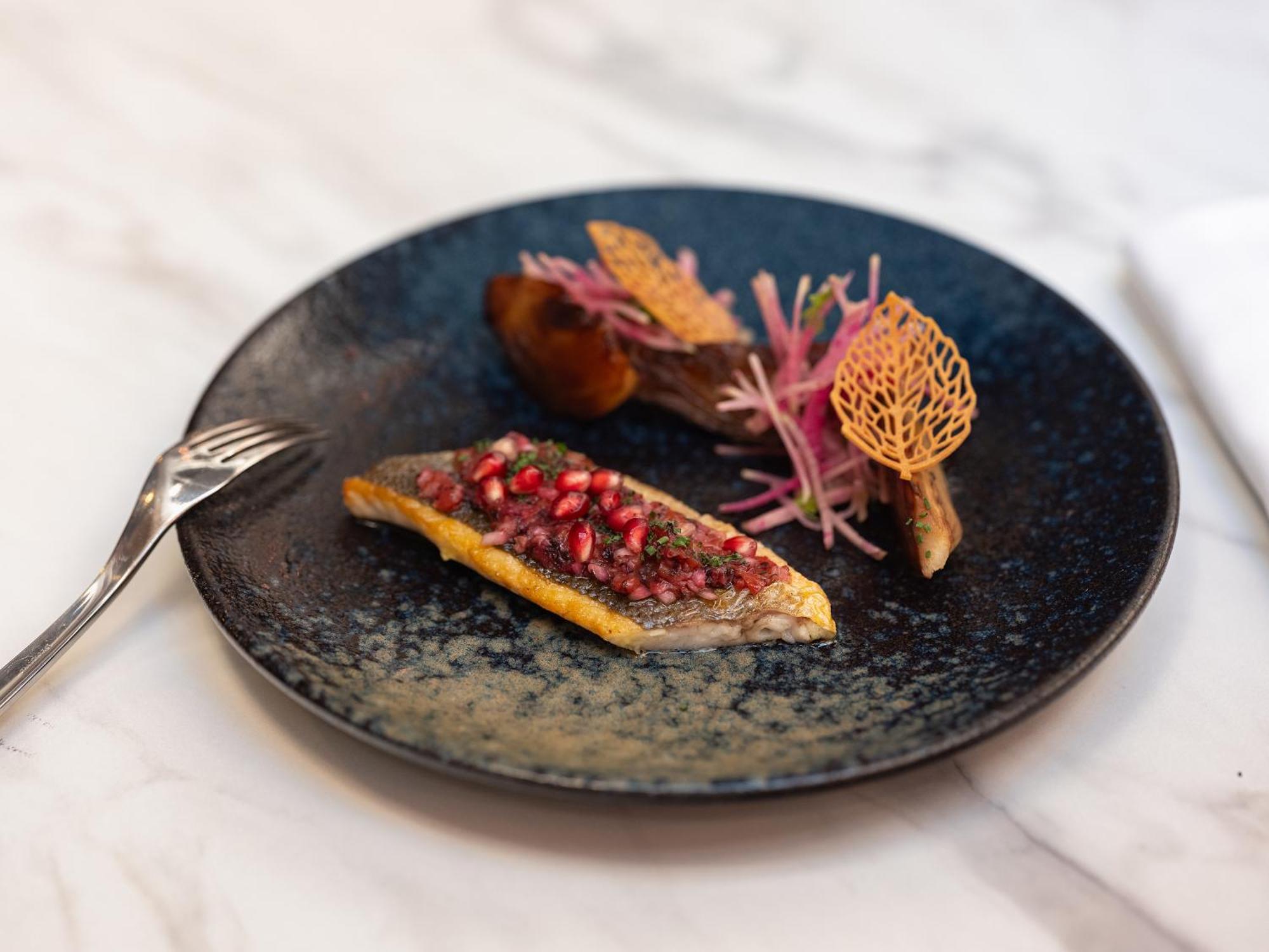 Niepce Paris, Curio Collection By Hilton Hotel Bagian luar foto